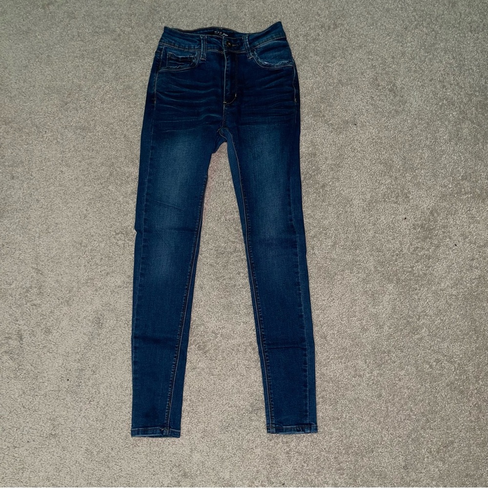 Wax Jeans Dark Wash Mid Rise Skinny Jeans Women’s 0